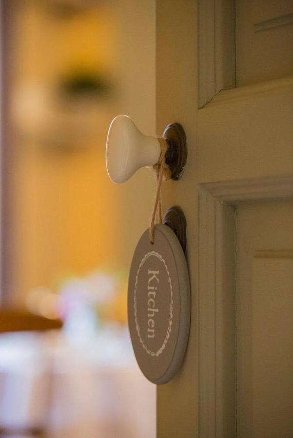 Dependance Royale Bed & Breakfast Caserta Exterior foto