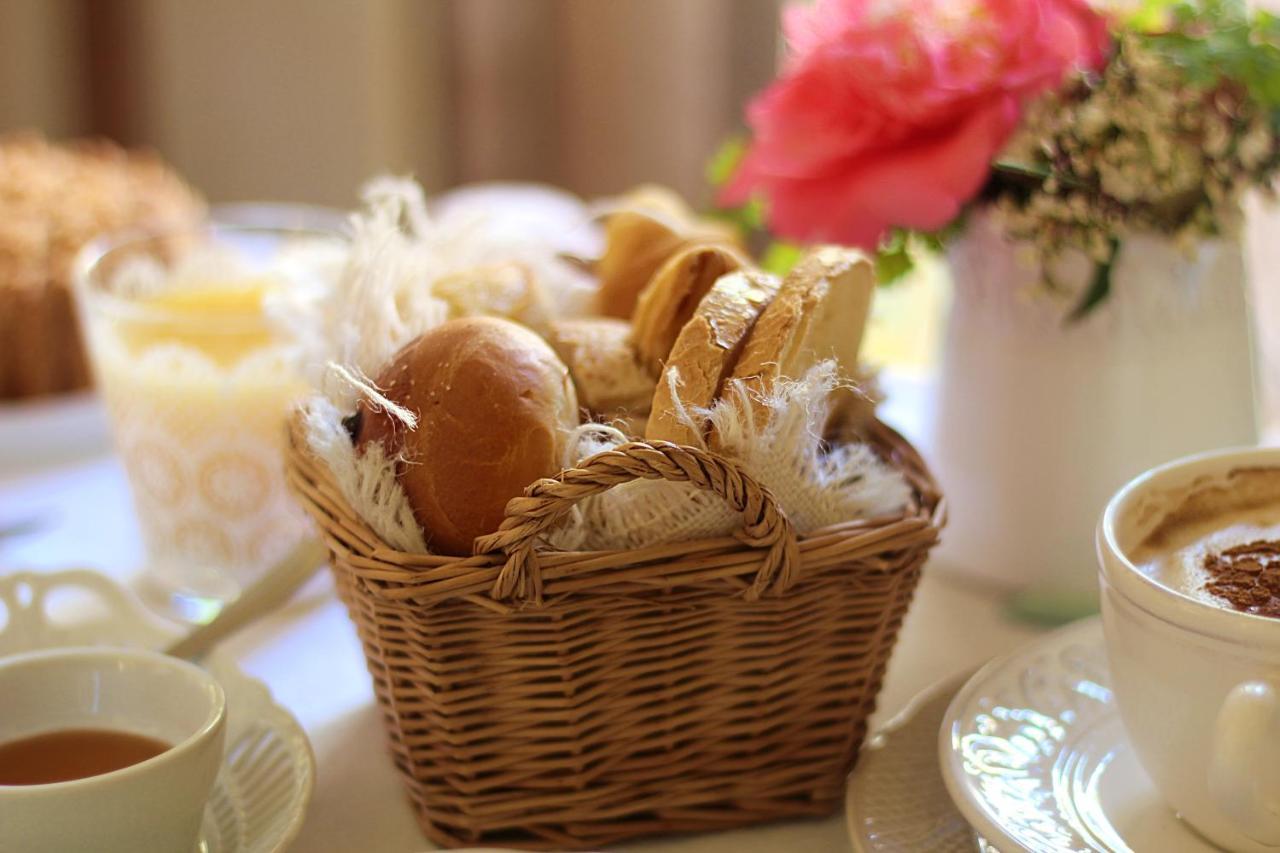 Dependance Royale Bed & Breakfast Caserta Exterior foto