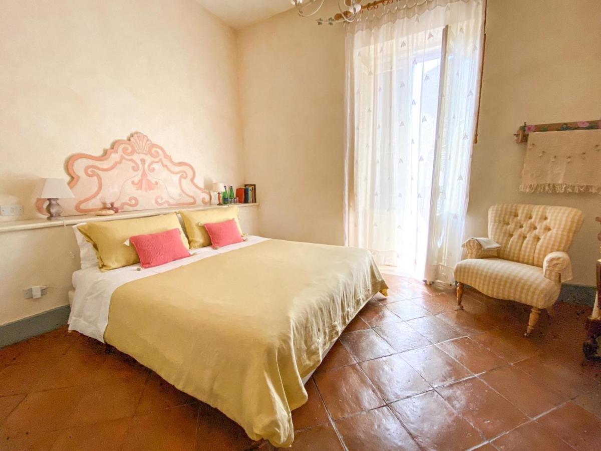 Dependance Royale Bed & Breakfast Caserta Exterior foto