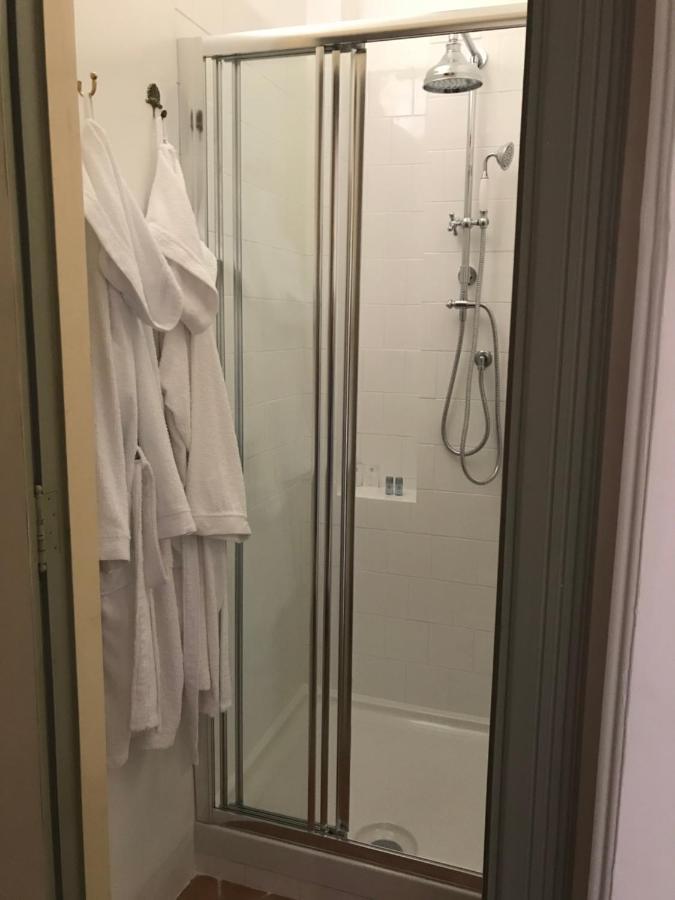 Dependance Royale Bed & Breakfast Caserta Exterior foto