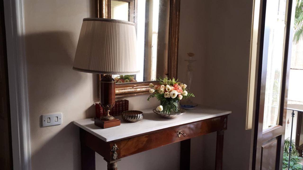 Dependance Royale Bed & Breakfast Caserta Exterior foto