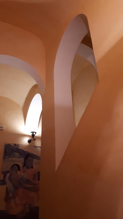 Dependance Royale Bed & Breakfast Caserta Exterior foto